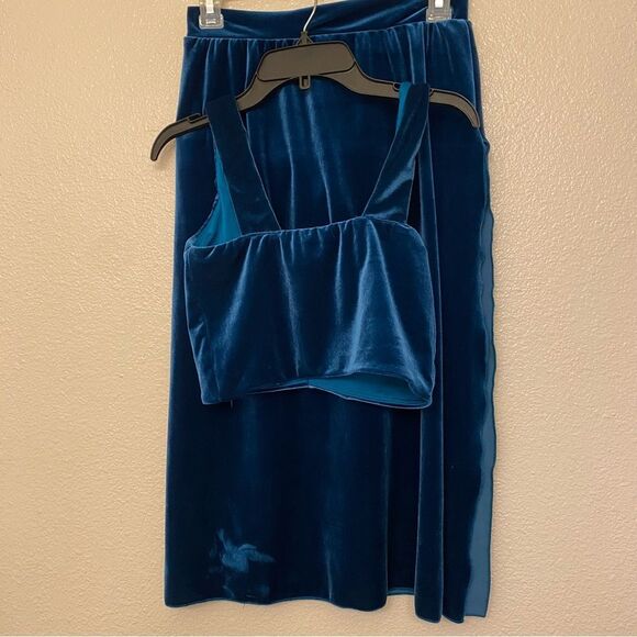 The Line up solo dance costume 2 piece velvet teal rhinestone Austere skirt MA - Picture 5 of 13